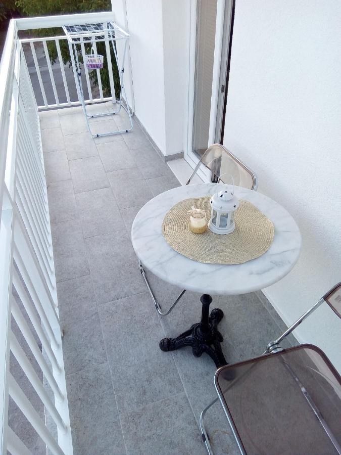 Studio Apartman Matkovic Imotski Exteriör bild