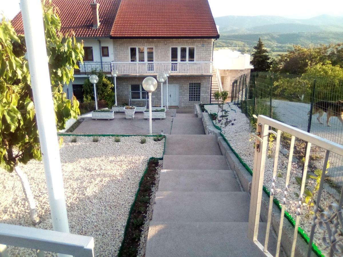 Studio Apartman Matkovic Imotski Exteriör bild